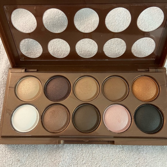 NYX Dream Catcher Palette - Golden Horizons - Picture 3 of 6